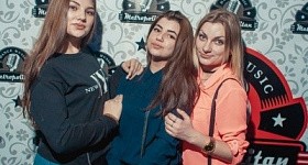 Метрополитан «Чемпионат по поеданию сникерсов»