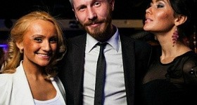 Токио танцы «Блондинки против Брюнеток»