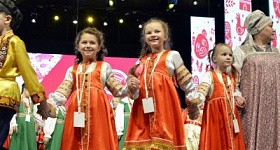 Валенки на завалинке