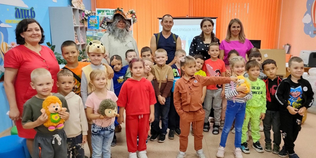 Час доброты «Хорошо нам рядышком с дедушкой и бабушкой» Час доброты «Хорошо нам рядышком с дедушкой и бабушкой»
