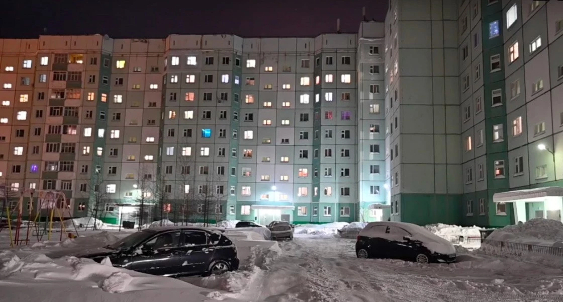 Сутки без отопления, из подвала пахнет фекалиями: жители Нижневартовска жалуются на работу УК №1