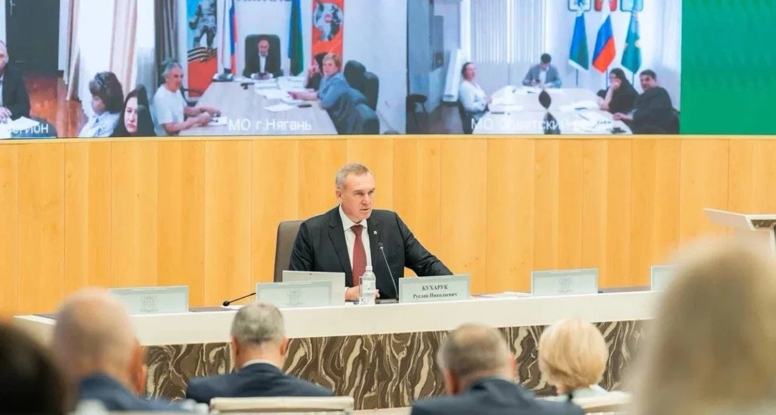Власти ХМАО рассмотрят новые выплаты за третьего ребенка