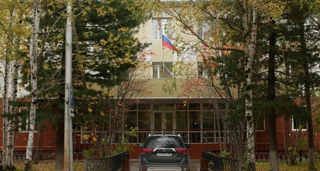 В Нижневартовске парню грозит реальный срок за продажу карт мошенникам